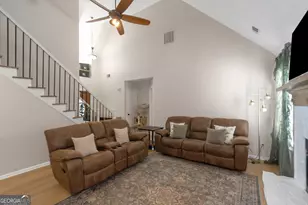 926 Locust Rd, Locust Grove, GA 30248 - Photo 5