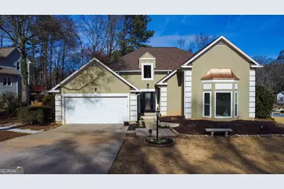 301 Oak Terrace, Alpharetta, GA 30009 - Photo 1
