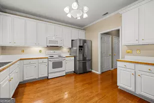 105 Biltmore Dr, Fayetteville, GA 30214 - Photo 17