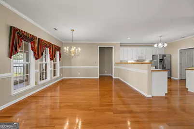 105 Biltmore Drive, Fayetteville, GA 30214 - Photo 9