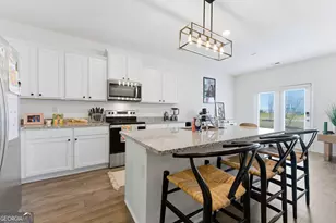 111 Hampton Cir, McDonough, GA 30253 - Photo 7