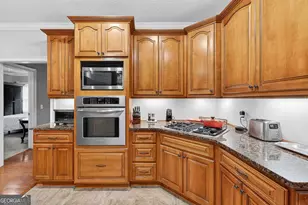 102 Wellington Cir, Brunswick, GA 31525 - Photo 11