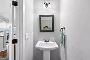 1061 Cobblestone Ln, Bogart, GA 30622 - Photo 9