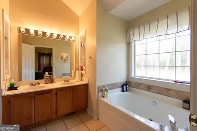 64 Wooddale Lane, Carrollton, GA 30117 - Photo 17