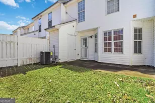 5559 Strathmoor Manor Cir, Lithonia, GA 30058 - Photo 21