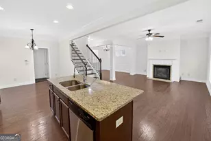 269 Privet Cir, Suwanee, GA 30024 - Photo 5