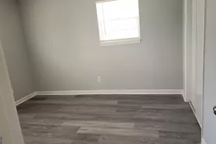 8423 Avalon Dr, Riverdale, GA 30274 - Photo 7