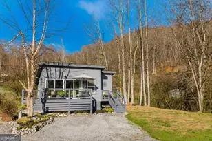 28 Maple Springs, Clayton, GA 30525 - Photo 5