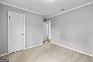 240 N Hampton Dr, Fayetteville, GA 30215 - Photo 25