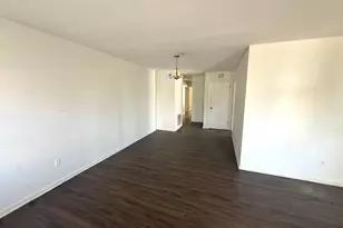 315 W Church St, Swainsboro, GA 30401 - Photo 5