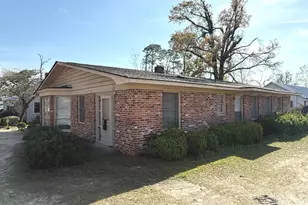 315 W Church St, Swainsboro, GA 30401 - Photo 13