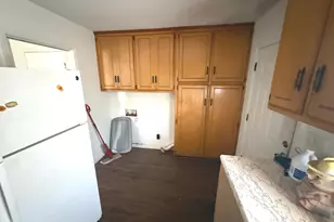 315 W Church St, Swainsboro, GA 30401 - Photo 7