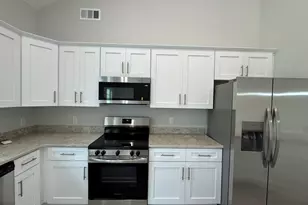 905 Barnsley Rd, Port Wentworth, GA 31407 - Photo 9