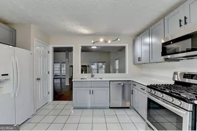 200 Pine Bridge Trail, Alpharetta, GA 30022 - Photo 19