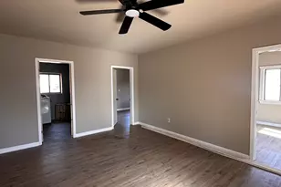 481 Main St, Clermont, GA 30527 - Photo 11