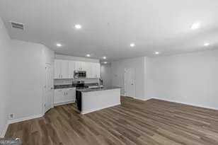 5436 Biltmore Dr, Atlanta, GA 30349 - Photo 5