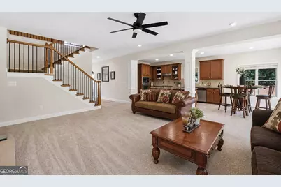 3880 Courson Street, Marietta, GA 30066 - Photo 7