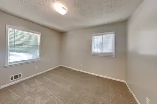 1352 Labelle St, Jonesboro, GA 30238 - Photo 17