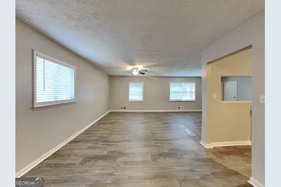 1352 Labelle Street, Jonesboro, GA 30238 - Photo 3