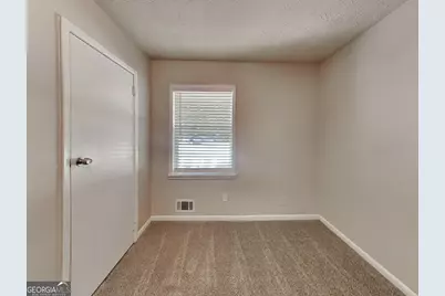 1352 Labelle Street, Jonesboro, GA 30238 - Photo 9