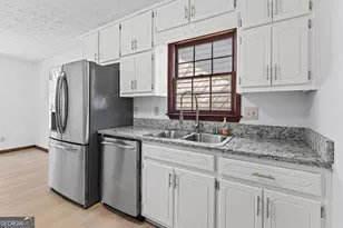 445 Cornwallis Way, Fayetteville, GA 30214 - Photo 11