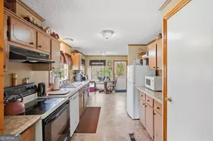 145 Christy Dr, Waverly, GA 31565 - Photo 15