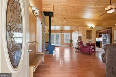 498 Deer Track Road, Cornelia, GA 30531 - Photo 5