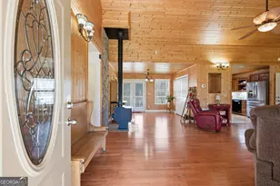 498 Deer Track Rd, Cornelia, GA 30531 - Photo 5