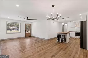 215 Harper St, Jesup, GA 31545 - Photo 3