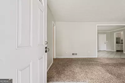 727 S Carter Drive, Jonesboro, GA 30236 - Photo 13