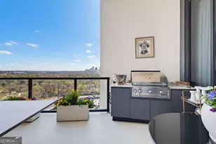 2425 Peachtree Rd NE, Atlanta, GA 30305 - Photo 23