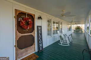 35 Saddleback Farms Dr, Newnan, GA 30263 - Photo 11