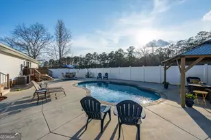35 Saddleback Farms Dr, Newnan, GA 30263 - Photo 47