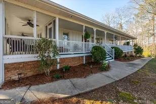 35 Saddleback Farms Dr, Newnan, GA 30263 - Photo 9