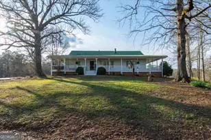 35 Saddleback Farms Dr, Newnan, GA 30263 - Photo 9