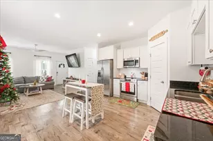 1613 Ashantilly Dr, Darien, GA 31305 - Photo 11