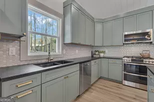 65 Tipperary Trail, Sharpsburg, GA 30277 - Photo 17