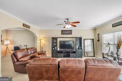 1077 Marne Boulevard, Hinesville, GA 31313 - Photo 17