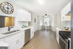 140 Crabtree Dr, Roswell, GA 30076 - Photo 5