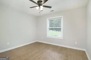 140 Crabtree Dr, Roswell, GA 30076 - Photo 13