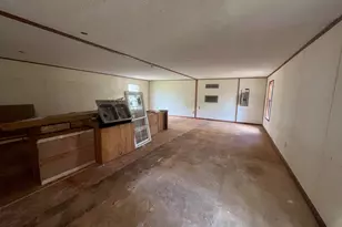 414 N Terrell St, Metter, GA 30439 - Photo 9