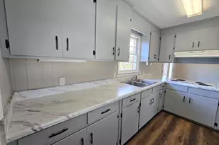 4111 Oak Dr, Valdosta, GA 31605 - Photo 5