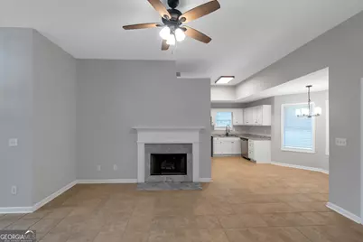 182 Hawk Lane, Carrollton, GA 30116 - Photo 7