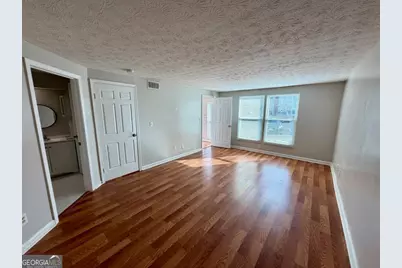 4267 Parkview Court, Stone Mountain, GA 30083 - Photo 9