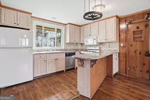 2833 Sumac Dr, Dunwoody, GA 30360 - Photo 7