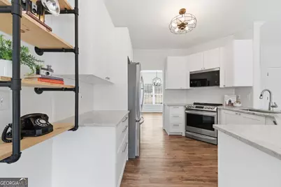 3925 Charlemagne Way SW, Marietta, GA 30064 - Photo 11