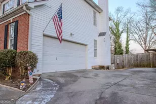 1950 E Bay St, Hoschton, GA 30548 - Photo 5