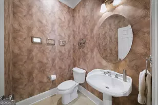 300 Nell Ct, Sandy Springs, GA 30342 - Photo 19