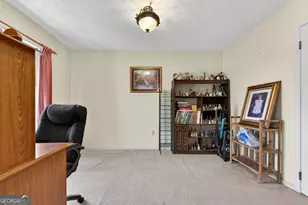 2411 Williamson Zebulon Rd, Williamson, GA 30292 - Photo 13