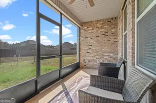 122 Blue Dunn Cir, Perry, GA 31069 - Photo 3